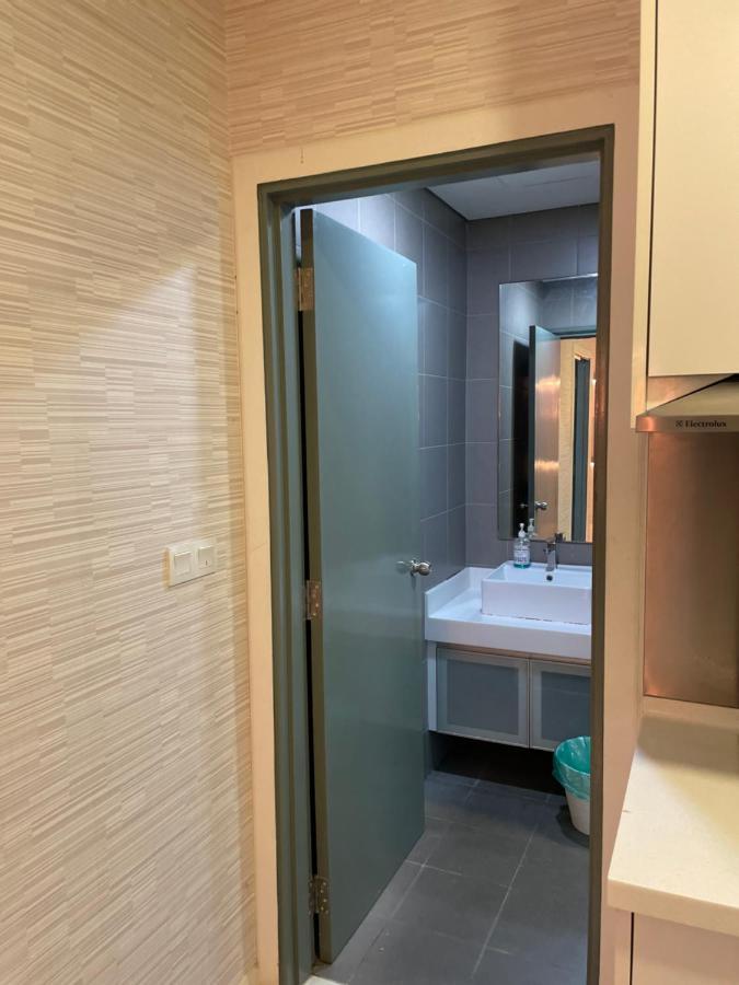 Summer Suites Klcc 1Bedroom With Twin Queen Bed Apartment كوالالمبور المظهر الخارجي الصورة